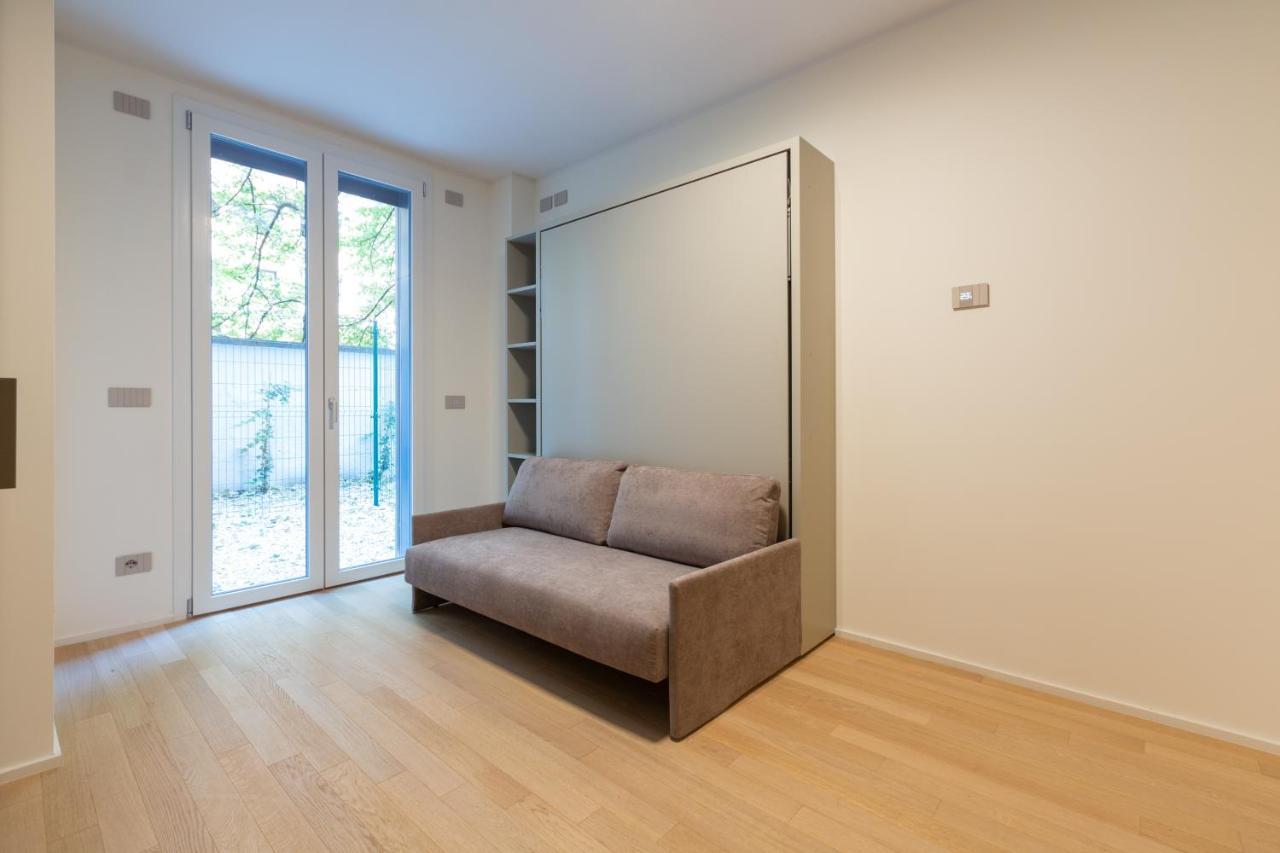 Apartmán Cozy Flat With Parking Milán Exteriér fotografie
